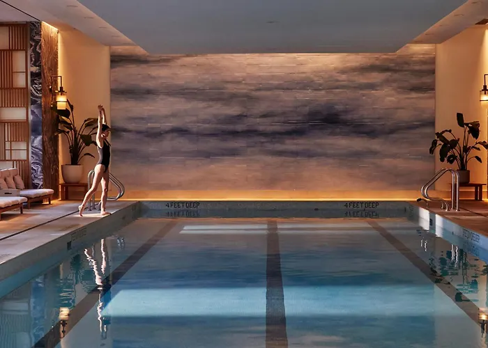 Four Seasons Hotel New York Downtown
